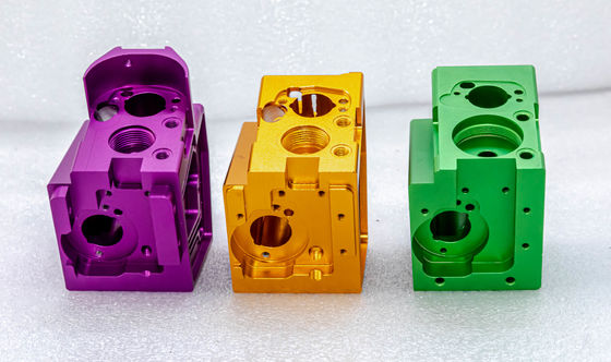 Utwardzanie niestandardowych części metalowych Produkcja Anodowanie części maszyn CNC ze stopu aluminium
