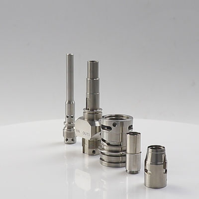 Aluminium Stal nierdzewna Mosiądz Dostosowane Tolerancja części CNC 0,05 mm OEM / ODM