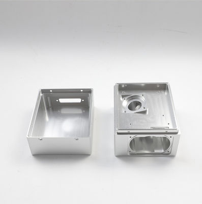 Twardość Obróbka CNC Aluminium / stal nierdzewna Piaskowanie Powłoka proszkowa